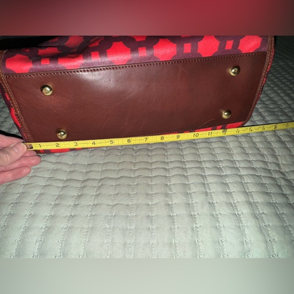 ISSAC MIZRAHI Live! Bridgehampton Printed Canvas Leather Tote Purse Bag Red NWOT - Picture 6 of 16